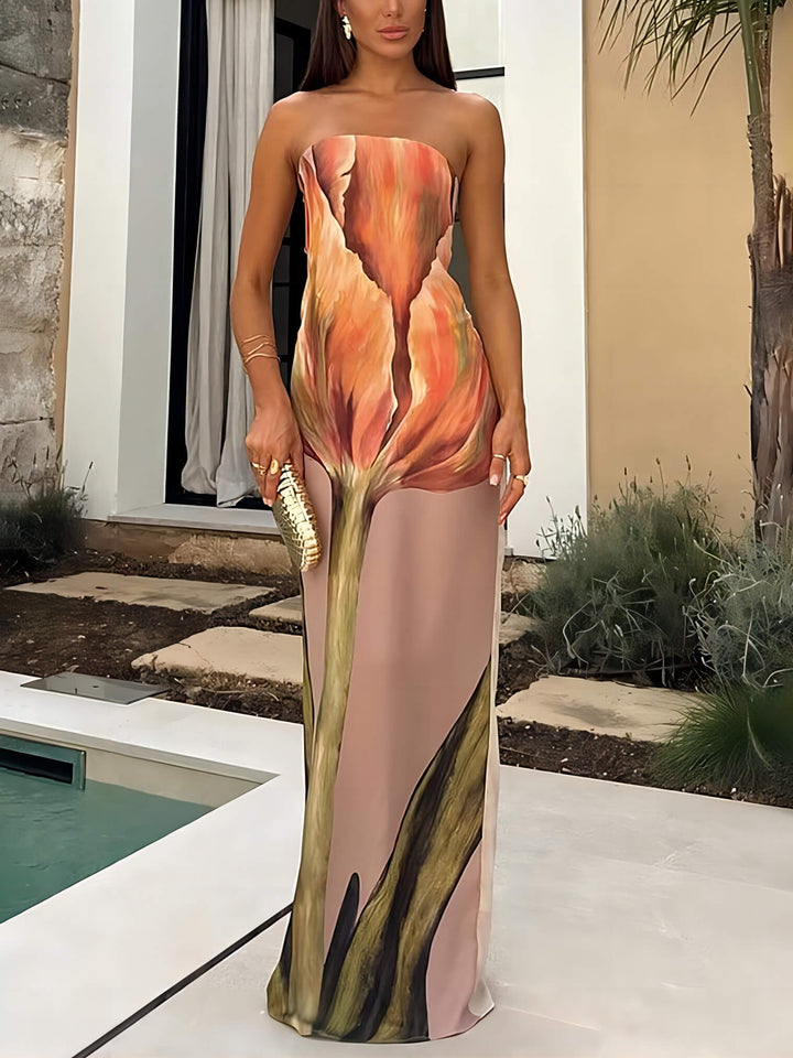 Stylish sleeveless off-shoulder maxi dress with graffiti print