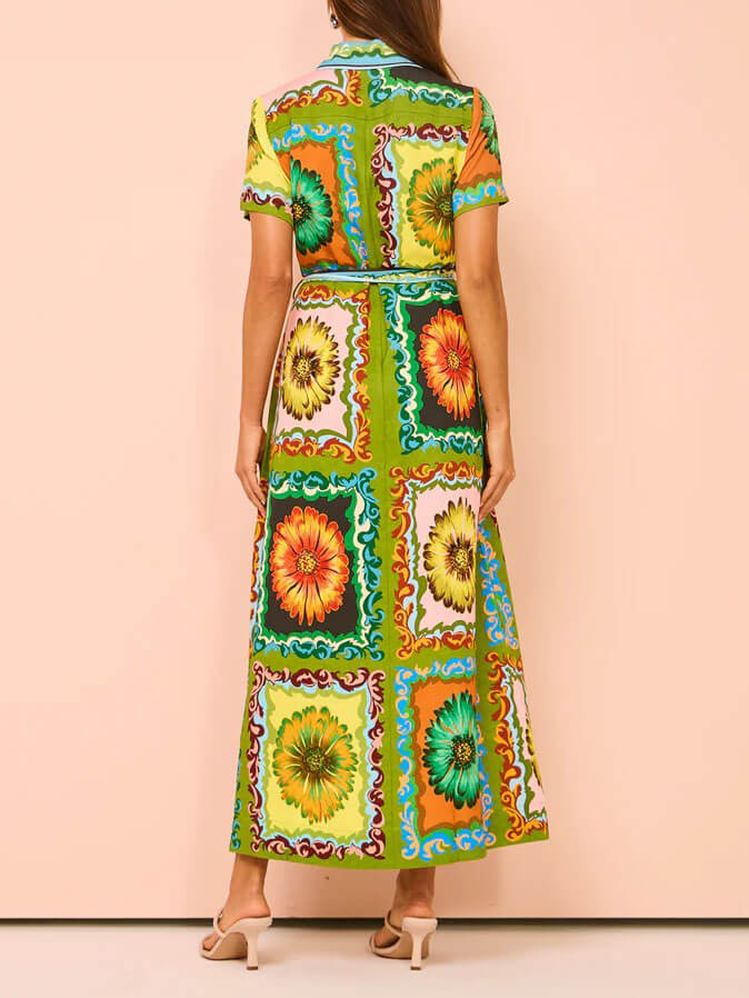 Special maxi dress with sunflower print