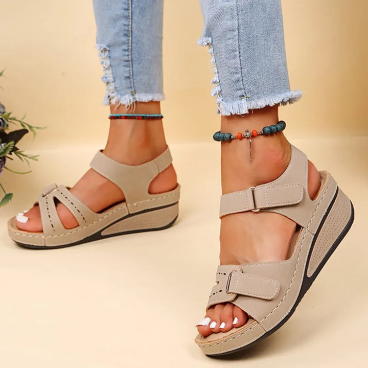 OrthoEase™  - Orthopedische Sandalen